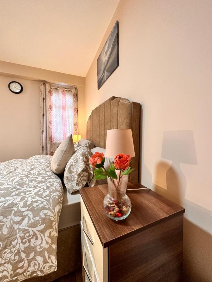 Canary Wharf Single Double And En-Suite Rooms Лондон Екстериор снимка