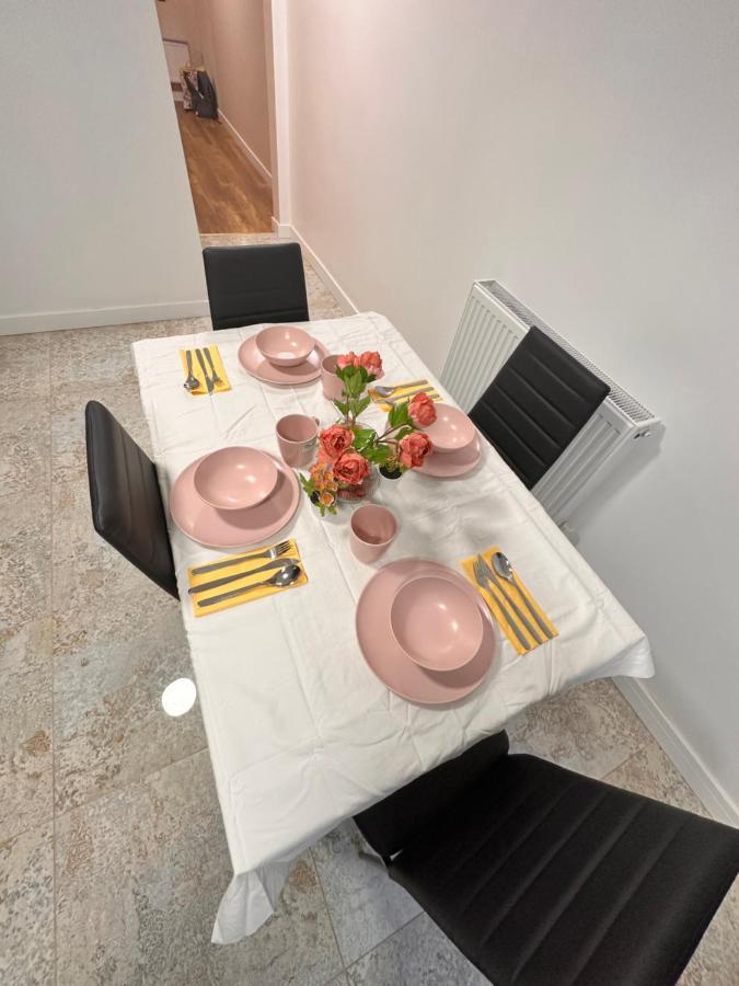 Canary Wharf Single Double And En-Suite Rooms Лондон Екстериор снимка